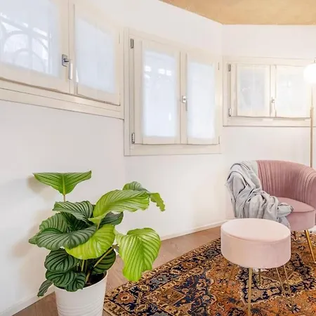 Sweet Life - Nihil Nest Apartment