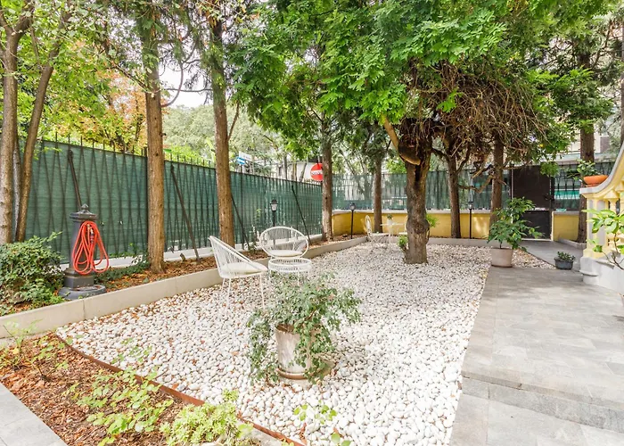 Sweet Life - Nihil Nest